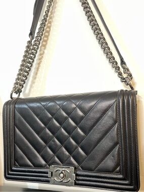✨Chanel✨ Large Boy Bag in Black and Silver